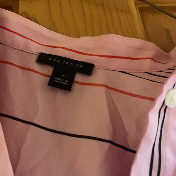 Ann Taylor Striped Blouse - Size M - Picture 2 of 4